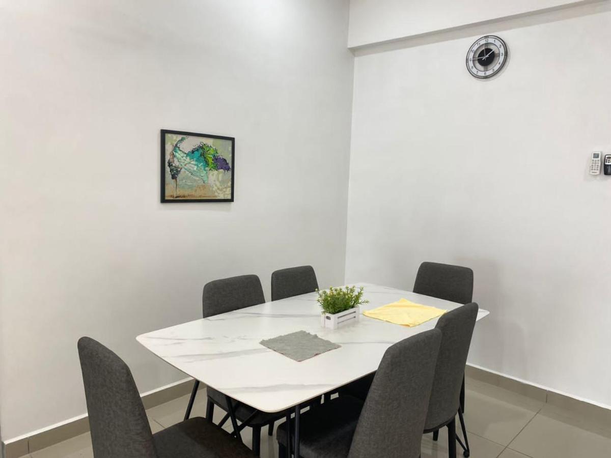 休闲民宿 Leisure Homestay @The Venus Sitiawan Kampong Lumut Kiri Екстер'єр фото